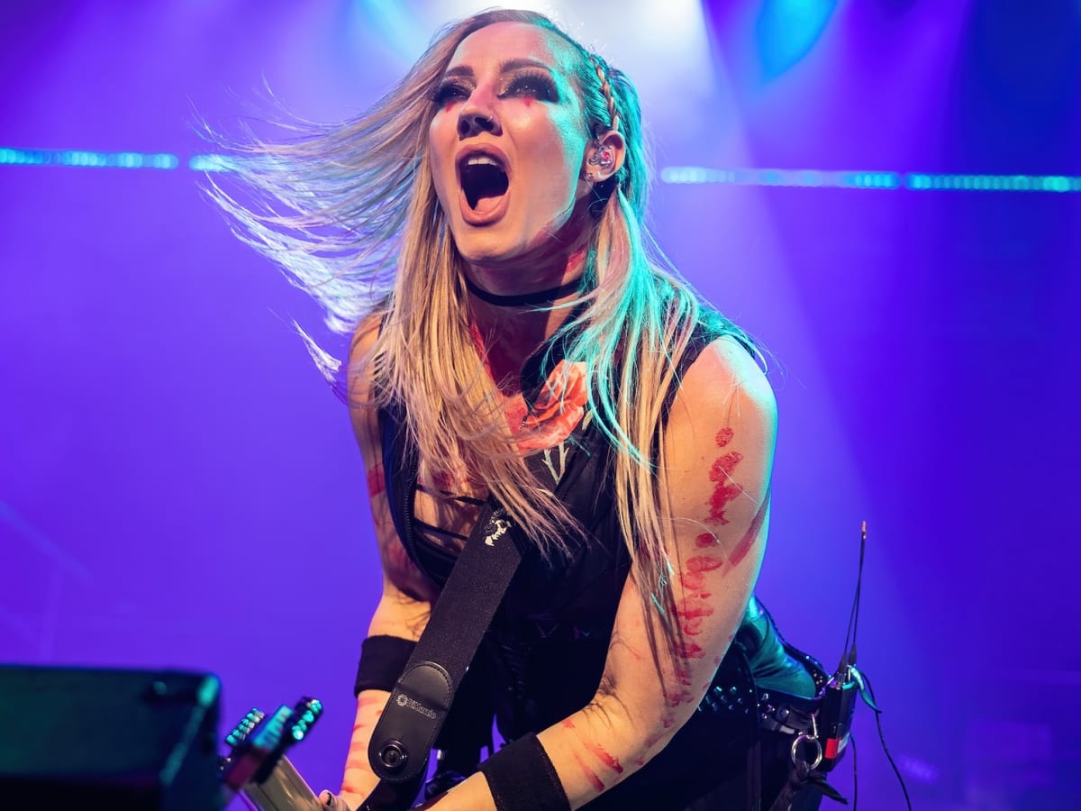 NITA STRAUSS' SUMMER STORM TOUR FEATURING LIONS AT THE GATE THUNDERS  THROUGH HOUSTON, TEXAS on JULY 13, 2023 - All Music Magazine %