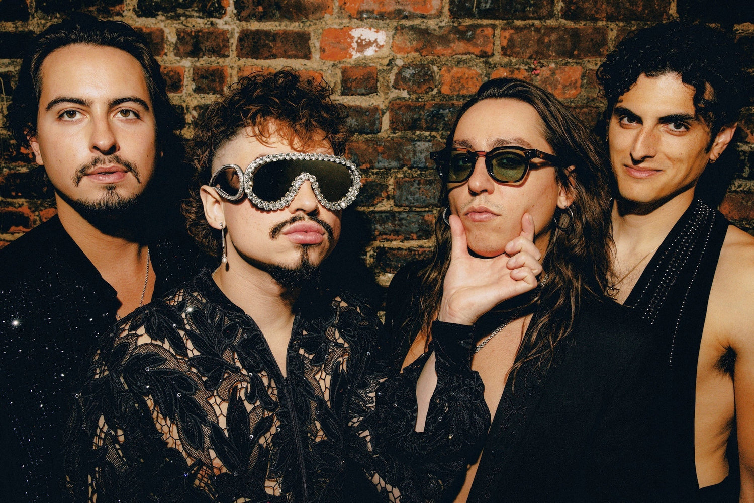 GRETA VAN FLEET END THREE-YEAR SILENCE WITH NEW SINGLE "PLAY YOUR GAMES": FIRST LISTEN