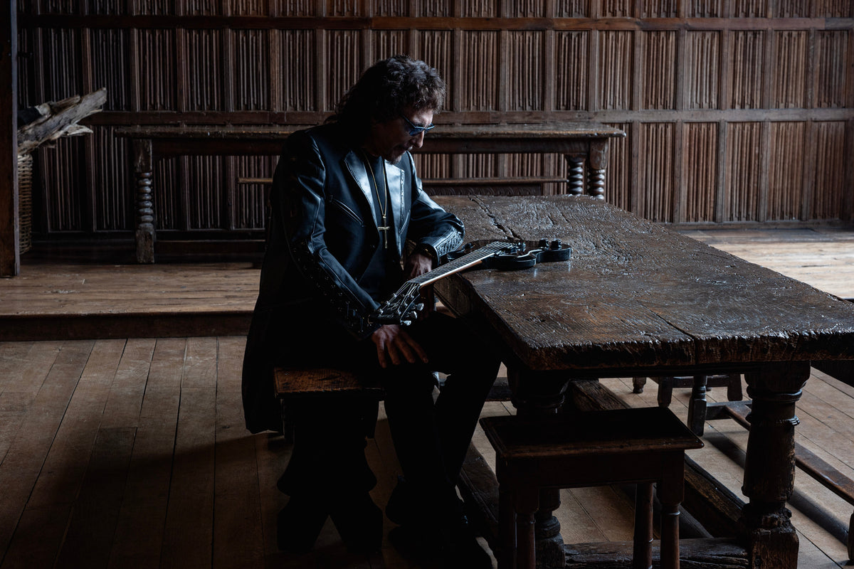 TONY IOMMI ANNOUNCES FIRST SOLO ALBUM IN OVER 20 YEARS, SHARES SINGLE "WORLD ALONE"