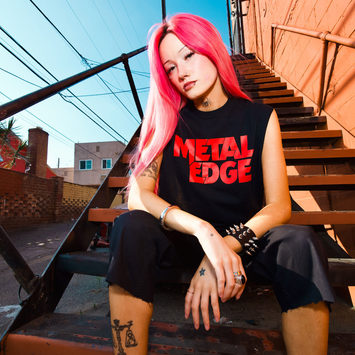 METAL EDGE T-SHIRT