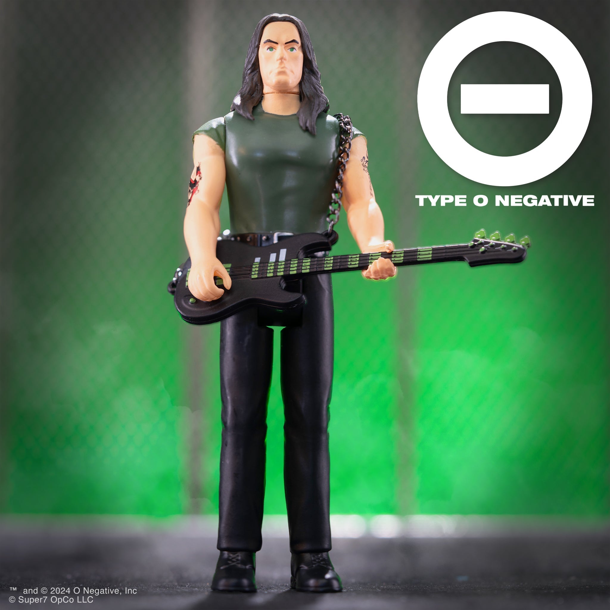 TYPE O NEGATIVE PETER STEELE (WORLD COMING DOWN) REACTION FIGURE *Blemished Packaging*