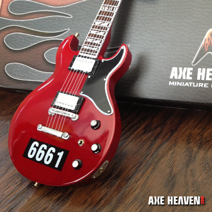 AVENGED SEVENFOLD - ZACKY VENGEANCE - 6661 MINI GUITAR
